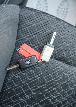 Peugeot 3008 cena 27500 przebieg: 136015, rok produkcji 2016 z Krzanowice małe 742